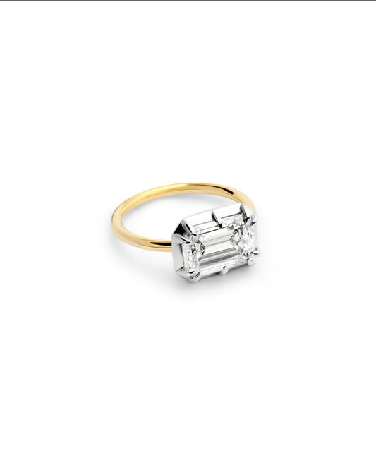 Emerald-Cut Diamond Ring in Yellow Gold